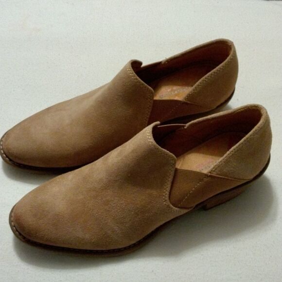 Comfortiva suede pillowtop memory foam slip on loafers size 6.5M - Picture 1 of 13